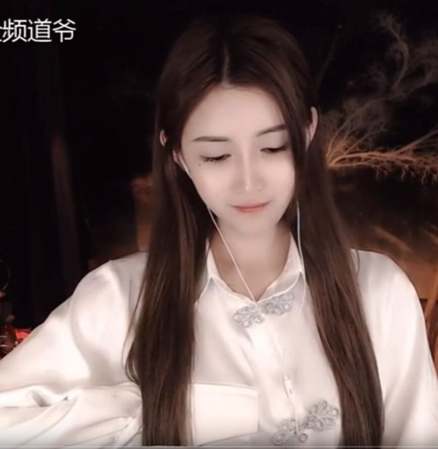 25063107.jpg ASMR 耳部清洁,精油按摩,洗头发小太阳